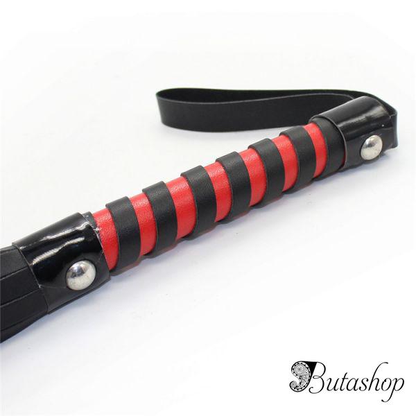 Черная кожаная плеть с красной ручкой - butashop.com