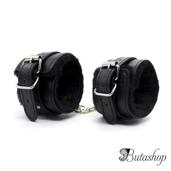Гламурные черные наручники с мехом - butashop.com